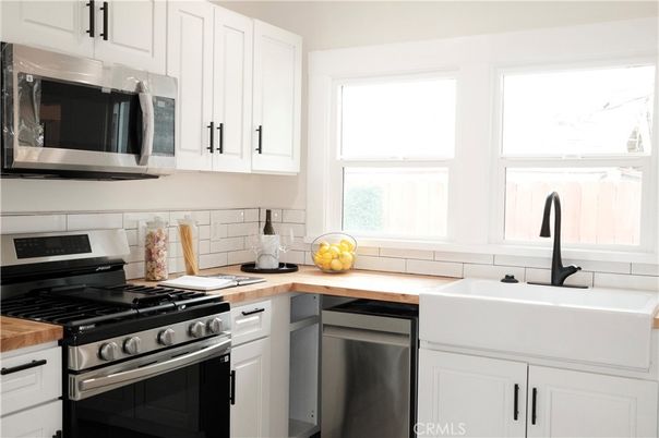 Interior, Kitchen, Stainless Steel Appliances