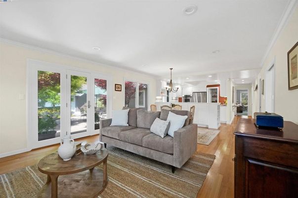 Chandelier, Interior, Kitchen, Living room, Recessed Lighting, Wood Texture Flooring