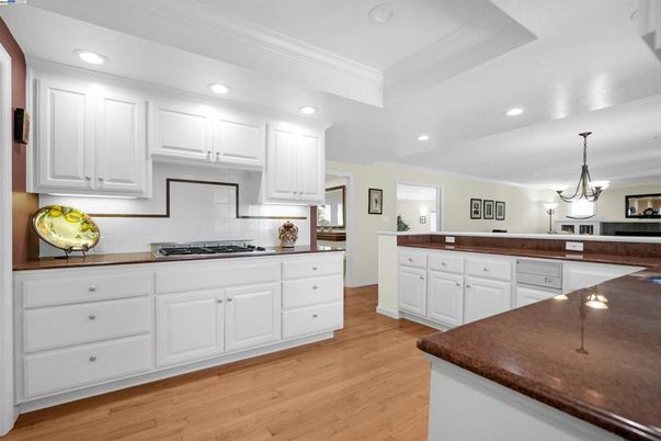 Interior, Kitchen, Pendant Lights, Recessed Lighting, Wood Texture Flooring