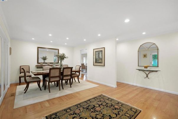 Dining room, Interior, Recessed Lighting, Wood Texture Flooring