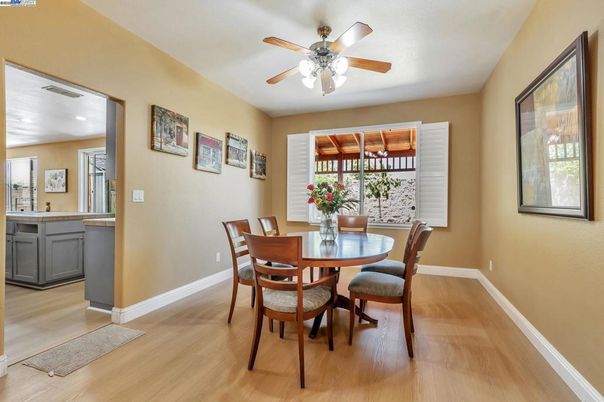 Dining room, Interior, Recessed Lighting, Wood Texture Flooring