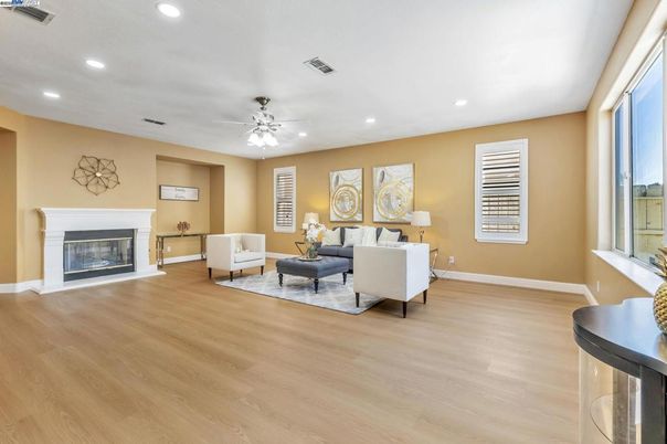 Fireplace, Interior, Living room, Recessed Lighting, Wood Texture Flooring