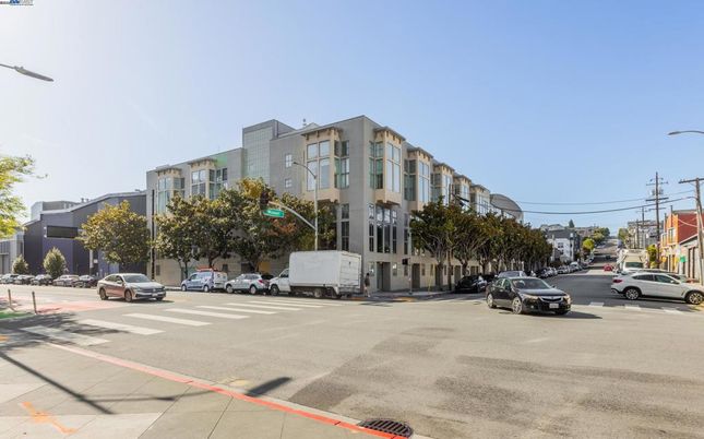 Exterior, Facade, Condo Building