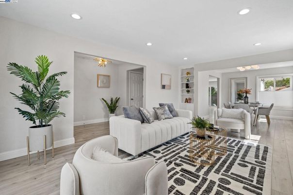 Dining room, Interior, Living room, Recessed Lighting, Wood Texture Flooring