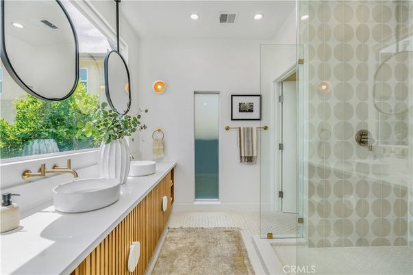 Bathroom, Dual Sink Vanities, Glass Shower, Interior, Recessed Lighting