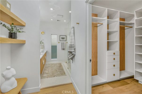 Interior, Recessed Lighting, Walk-in Closets, Wood Texture Flooring