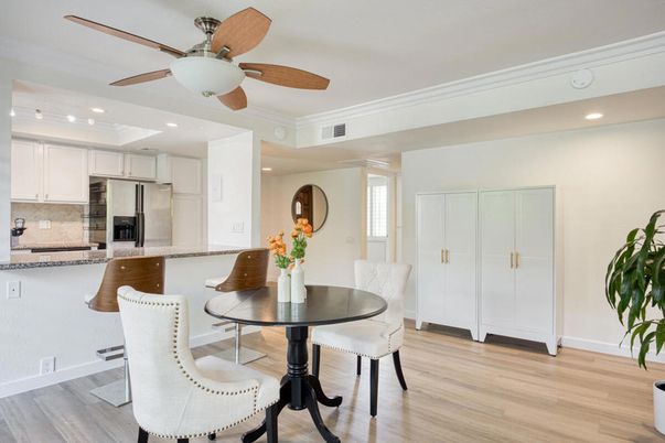 Dining room, Interior, Kitchen, Recessed Lighting, Stainless Steel Appliances, Wood Texture Flooring