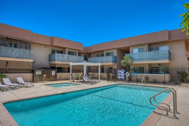 Exterior, Pool