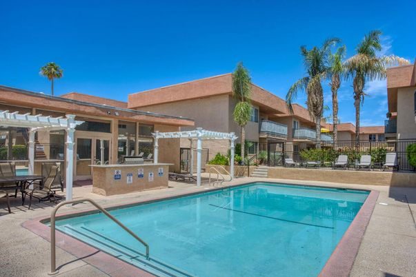 Exterior, Pool