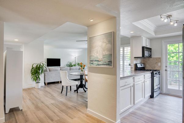 Dining room, Interior, Kitchen, Living room, Recessed Lighting, Wood Texture Flooring
