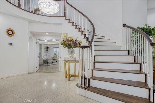 Chandelier, Interior, Recessed Lighting