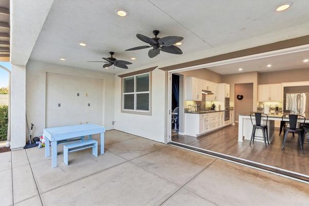 Dining room, Interior, Kitchen, Recessed Lighting