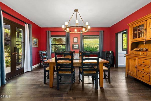 Chandelier, Dining room, Interior, Wood Texture Flooring