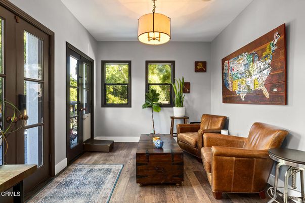 Interior, Living room, Pendant Lights, Wood Texture Flooring
