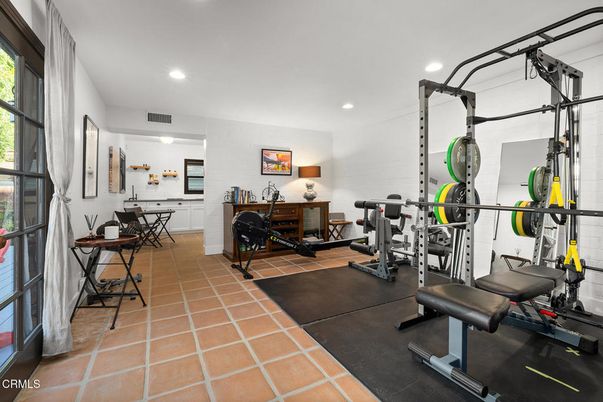 Fitness Equipment, Interior, Recessed Lighting