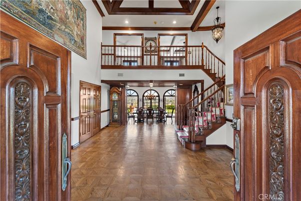Dining room, Interior, Pendant Lights, Recessed Lighting, Wooden Beams, Wood Texture Flooring