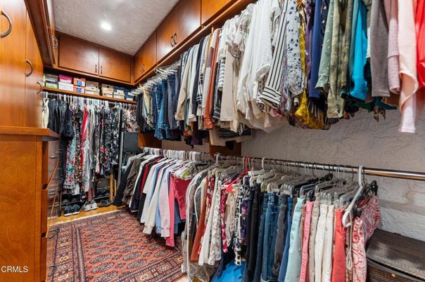 Interior, Recessed Lighting, Walk-in Closets