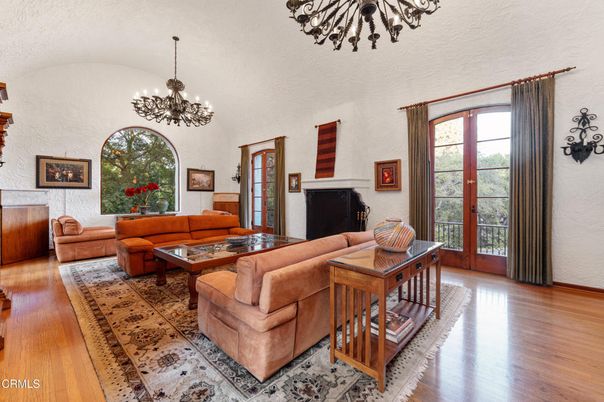 Chandelier, Interior, Living room, Wood Texture Flooring