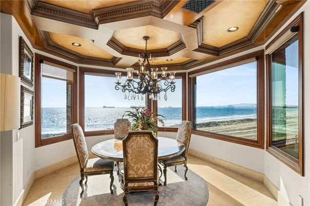 Chandelier, Dining room, Interior, Recessed Lighting, Water, Wooden Beams