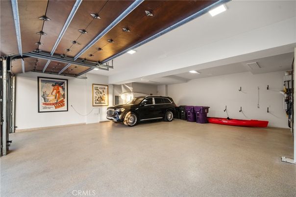 Garage, Interior, Recessed Lighting