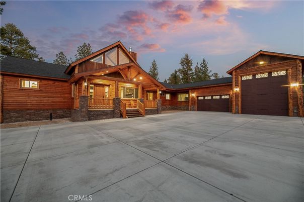 Attached, Exterior, Facade, Log Home