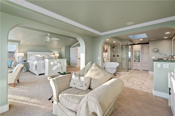 Bathroom, Interior, Living room, Recessed Lighting