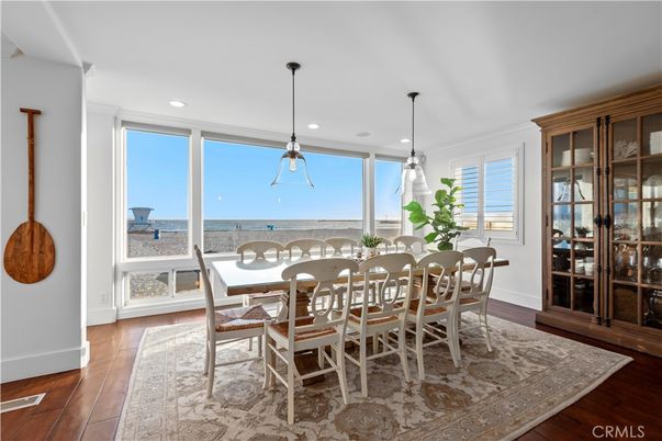Dining room, Interior, Pendant Lights, Recessed Lighting, Water, Wood Texture Flooring