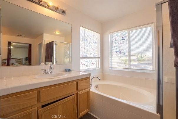 Bathroom, Interior, Tile Countertops