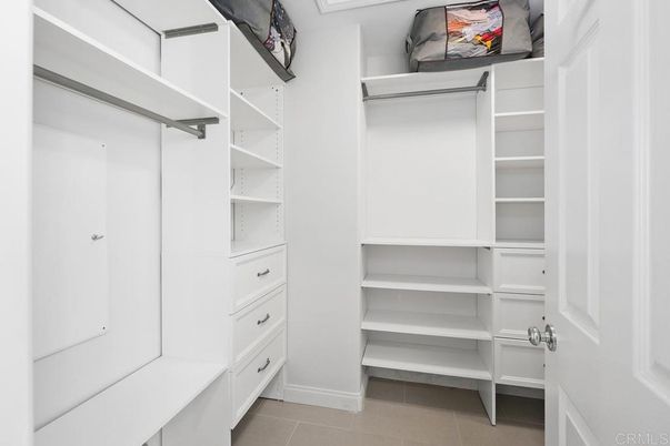 Interior, Walk-in Closets