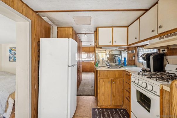 Interior, Kitchen