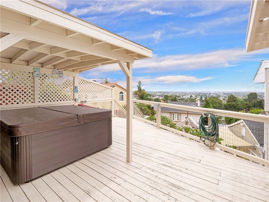 Exterior, Hot Tub