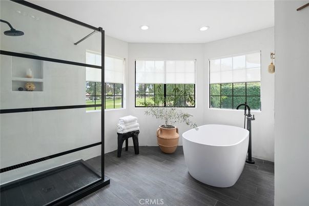 Bathroom, Free Standing Baths, Interior, Recessed Lighting, Wood Texture Flooring
