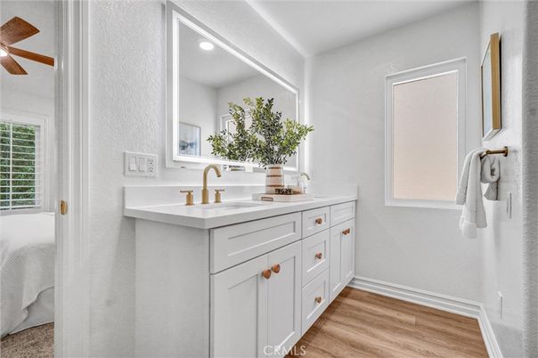Bathroom, Interior, Recessed Lighting, Wood Texture Flooring