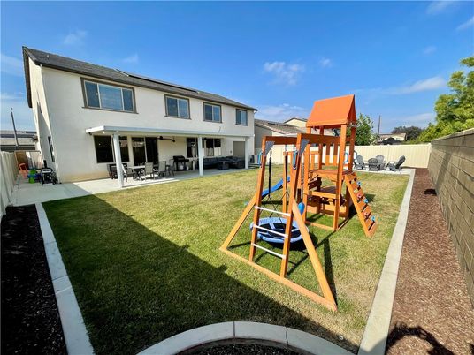 Backyard, Exterior, Playground