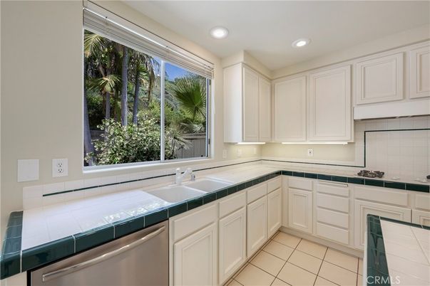 Interior, Kitchen, Recessed Lighting, Tile Countertops