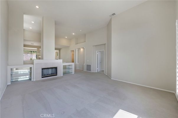 Empty room, Fireplace, Interior, Recessed Lighting