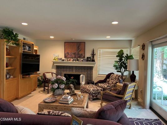 Fireplace, Interior, Living room, Recessed Lighting