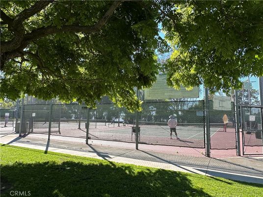 Exterior, Tennis Courts