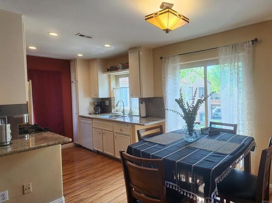 Dining room, Interior, Kitchen, Recessed Lighting, Wood Texture Flooring