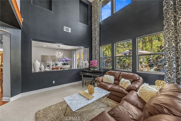 Chandelier, Interior, Living room, Piano, Recessed Lighting