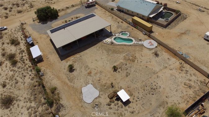 Exterior, Drone