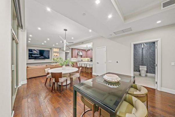 Dining room, Interior, Kitchen, Pendant Lights, Recessed Lighting, Wood Texture Flooring