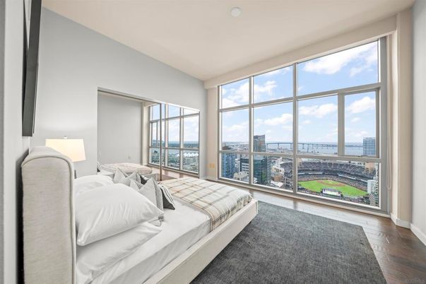 Bedroom, Interior, Water, Wood Texture Flooring
