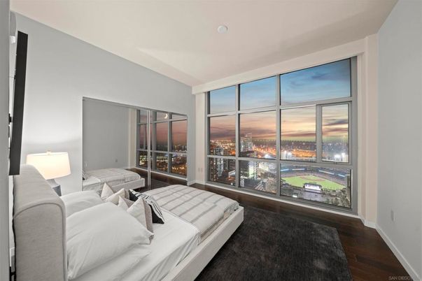Bedroom, Interior, Water, Wood Texture Flooring