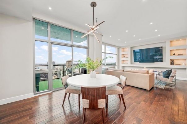 Dining room, Interior, Living room, Pendant Lights, Recessed Lighting, Wood Texture Flooring