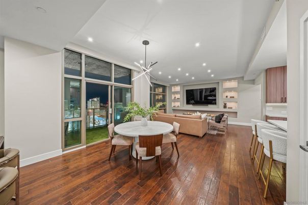 Dining room, Interior, Living room, Pendant Lights, Recessed Lighting, Wood Texture Flooring