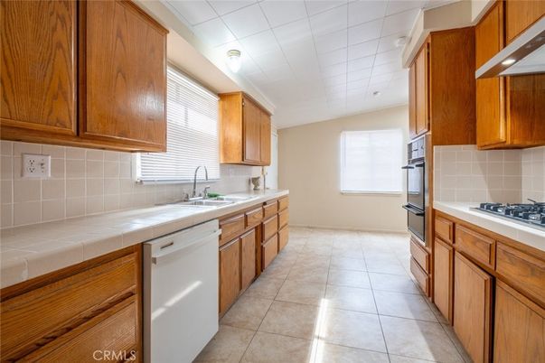 Interior, Kitchen, Tile Countertops