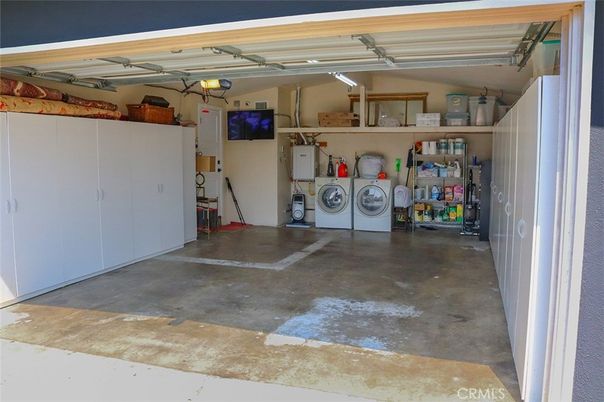 Garage, Interior, Washer