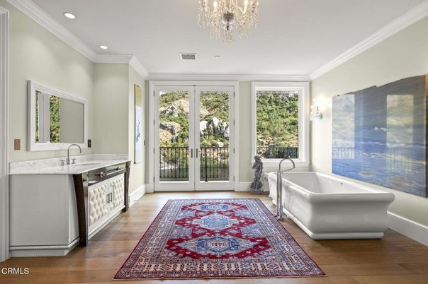 Bathroom, Chandelier, Free Standing Baths, Interior, Recessed Lighting, Wood Texture Flooring
