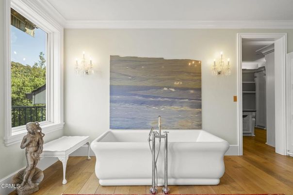 Bathroom, Free Standing Baths, Interior, Wood Texture Flooring